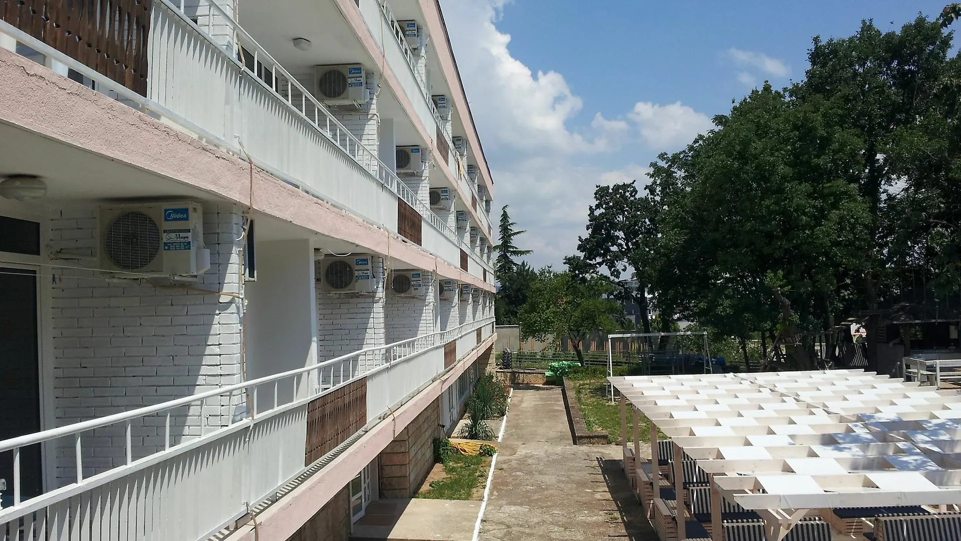 Hotel Zarya Golden Sands 2*,  Bulgaria